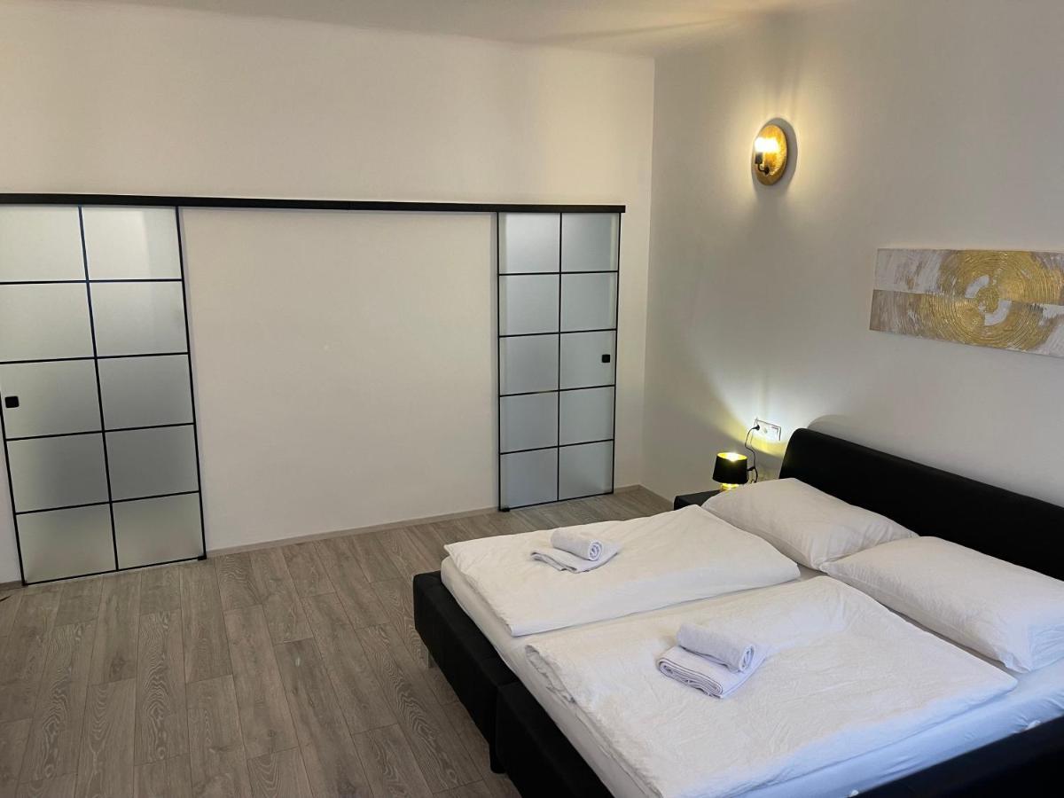 Fancy Apartment In The City Center เวียนนา ภายนอก รูปภาพ